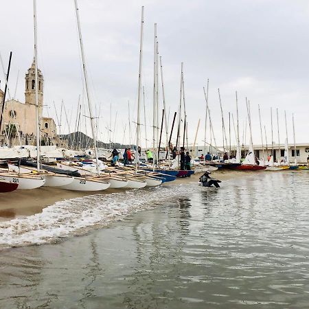 Love Sitges & Beach Ngoại thất bức ảnh
