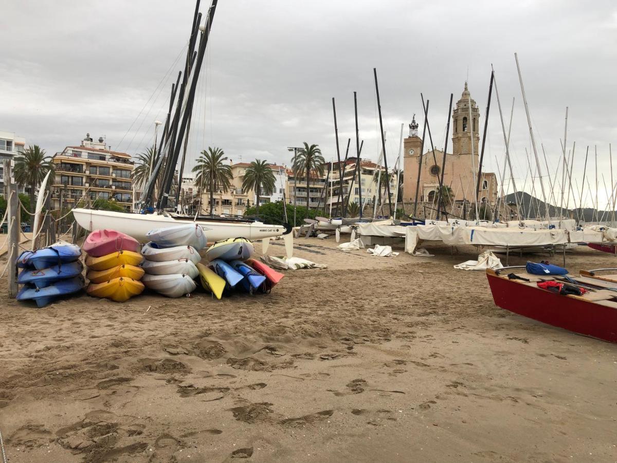 Love Sitges & Beach Ngoại thất bức ảnh