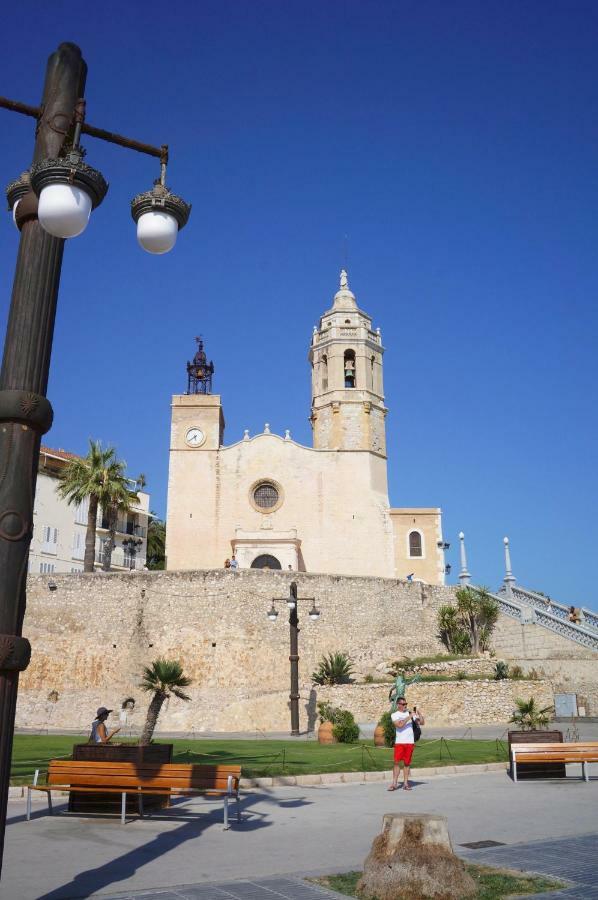 Love Sitges & Beach Ngoại thất bức ảnh